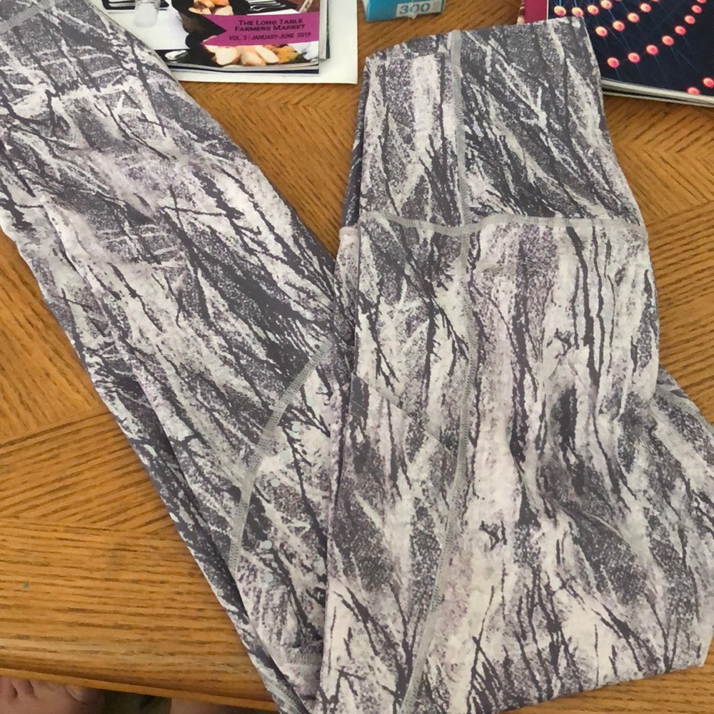 Ptula Chandre leggings 27” inseam